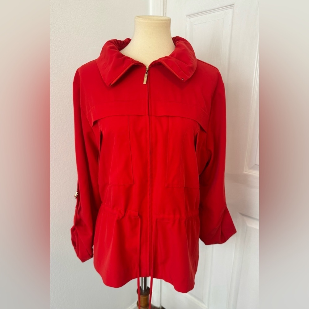 St. John Lightweight Windbreaker Red Jacket Drawstring Waist Quiet Luxury Size M